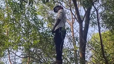 ಚಿತ್ರದುರ್ಗ: ಗಾದ್ರಿ ಗುಡ್ಡದಲ್ಲಿ ಅನುಮಾನಸ್ಪದವಾಗಿ ನೇಣು ಬಿಗಿದ ಸ್ಥಿತಿಯಲ್ಲಿ ಯುವಕನ ಶವ ಪತ್ತೆ