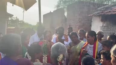 வேடசந்தூர்: வெல்லம்பட்டியில் TVK வேட்பாளர் நாகஜோதி பிரச்சாரம்