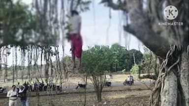 आगर: बैजनाथ मंदिर के पीछे पेड़ पर लटका मिला शव, इलाके में सनसनी, मृतक की नहीं हुई पहचान