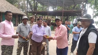 पीलीभीत: भारत-नेपाल प्रतिनिधिमंडल ने चूका ईको-टूरिज्म प्वाइंट पर साझा किए संरक्षण के अनुभव