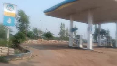 तांतनगर: कोकचो स्थित भारत पेट्रोलियम पेट्रोल पंप के बंद होने की सूचना बोर्ड नहीं लगने से लोग परेशान