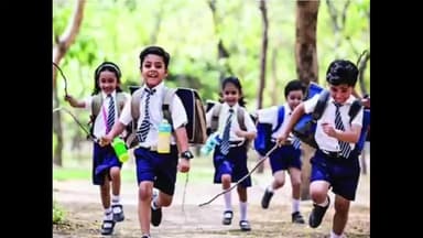 पेशरार: पेशरार प्रखंड में भीषण गर्मी से स्कूलों के समय में बदलाव