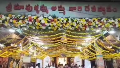 భీమవరం: డిప్యూటీ సీఎం పవన్ కళ్యాణ్ తొందరగా కోలుకోవాలని శ్రీ మావుళ్ళమ్మ ఆలయంలో పూజలు నిర్వహించిన జనసేన నాయకులు