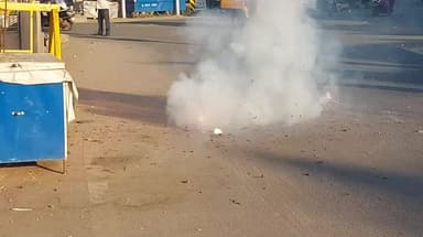 புதுக்கோட்டை: மாவட்டத்தில் பட்டாசு கடைகள் குடோன்கள் இயங்க தடை அதிரடி உத்தரவு பிறப்பித்த ஆட்சியர் அருணா