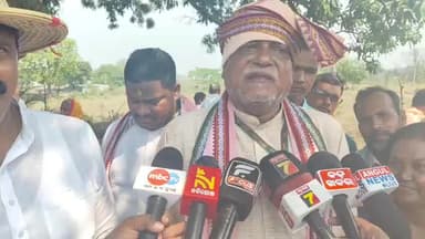 ଅନୁଗୋଳ: ଅନୁଗୋଳ କୃଷି ବିଜ୍ଞାନ କେନ୍ଦ୍ର ଠାରେ ହେଉଥିବା କାର୍ଯ୍ଯକ୍ରମରେ ଯୋଗ ଦେଇ ପ୍ରତିକ୍ରିୟା ରଖିଲେ ଢ଼େଙ୍କାନାଳ ସାଂସଦ