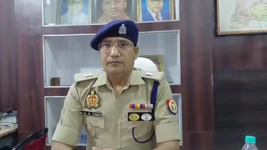 नजीबाबाद: थाना नजीबाबाद क्षेत्र में हुई चोरी की घटना पर पुलिस कार्रवाई के संबंध में एसपी सिटी ने दी जानकारी