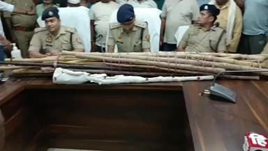 चंदौली: टेल्हरा फायरिंग कांड में 14 आरोपी टेल्हरा राइस मिल के पास से गिरफ्तार, लाठी-डंडे और लाइसेंसी बंदूक बरामद