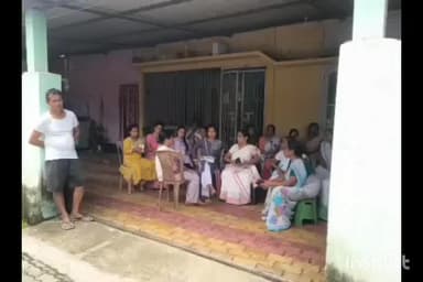 আজাৰা: মালিগাওঁত নলাত পৰি মৃত্যু হোৱা পায়েল নাথৰ বাসগৃহত শোকাকুল পৰিবেশ