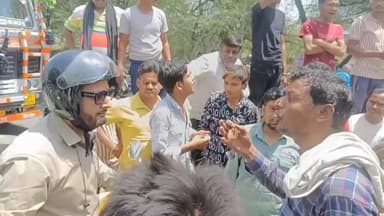 मथुरा: विद्युत कटौती और स्मार्ट मीटर से उपभोक्ताओं का बना सिरदर्द, मसानी बिजली घर पर लोगों ने किया हंगामा और रोड किया जाम