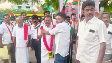 சாத்தூர்: நகராட்சி 14 15 16 வார்டுகளில் நகர செயலாளர் குருசாமி தலைமையில் திமுக வேட்பாளருக்கு உதயசூரியன் சின்னத்தில் வாக்கு சேகரிப்பு