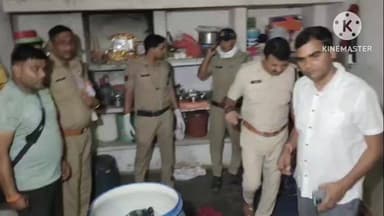 11 वर्षीय बालक की हसिया से गला रेतकर हत्या, घर में रखे नीले ड्रम से शव बरामद