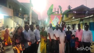 ಯಲ್ಲಾಪುರ: ವೀರಶೈವ ಲಿಂಗಾಯತ ಸಮುದಾಯದವರಿಂದ ಬಸವ ಜಯಂತಿಆಚರಣೆ,ಸಂಭ್ರಮದ ಮೆರವಣಿಗೆ