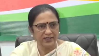 संग्रामपूर: मोदींनी अर्ध्या तासाच्या भाषणात ८६ वेळा काँग्रेसचे नाव घेतले - खासदार डॉ. शोभा बच्छाव