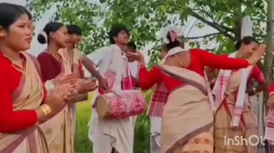 ধেমাজি: ব’হাগ বিহুৰ সপ্তম দিনটোত চিলাপথাৰ শ্ৰীপাণি ৰুপহীপথাৰ গাঁৱৰ ৰাইজে পালন কৰিলে চেৰা বিহু