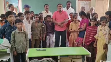 ప్రభుత్వ బడులలో మీ పిల్లల బంగారు భవిష్యత్తు దాగి ఉంది :పలుకూరు హెచ్ఎం మల్లికార్జునరావు