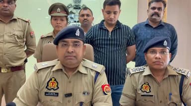 🔴 प्रेम प्रसंग में युवती की हत्या का खुलासा, आरोपी गिरफ्तार
फर्रुखाबाद/जहानगंज। थाना जहानगंज क्षेत्र में युवती की हत्या ...