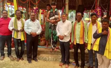 ସୋର: ଚାନ୍ଦିପୁର ଠାରେ ମା ଦୁର୍ଗାଙ୍କ ବାର୍ଷିକ ଉତ୍ସବ ଓ ଯଜ୍ଞରେ ଯୋଗଦେଲେ ପୂର୍ବତନ ବିଧାୟକ