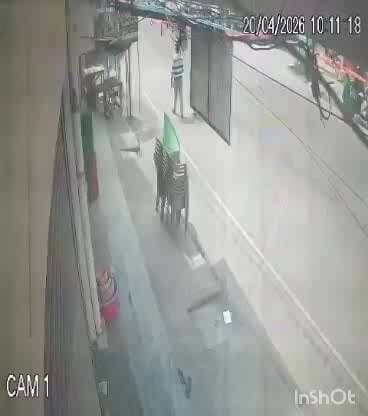 ఎక్సైజ్ కాలనీలో నుంచి బంగారు గొలుసును లాక్కెళ్ళిన గుర్తు తెలియని వ్యక్తి