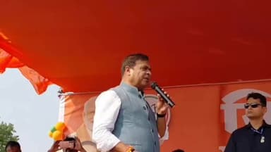 মেদিনীপুর: বিজেপি শাসিত রাজ্যে মাছ মাংস বন্ধ হয়নি, বরং এ রাজ্যের থেকে বেশি মাছ মাংস খায়: মেদিনীপুরে হেমন্ত বিশ্ব শর্মা