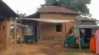 মোহনপুর: দেবেন্দ্রনগর চা বাগানে নাশকতার আগুনে পুড়ল অটুট