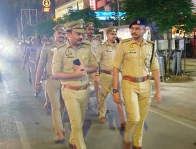 #gorakhpurpolice
➡️#sspgorakhpur के निर्देशन में शांति व्यवस्था के दृष्टिगत #spcitygkp द्वारा #PsCantt क्षेत्रान्तर्ग...
