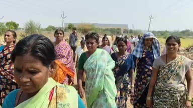 ముచ్చుమర్రి ఎత్తిపోతల పథకంవద్దటిడిపిశ్రేణులు వినూత్నంగా,ముఖ్యమంత్రివర్యులు చంద్రబాబు నాయుడు పుట్టినరోజు వేడుకలు