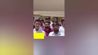 ભચાઉ: કર્મતારા કંપનીએ સ્થાનિક કામદારોની છટણી કરતા યુવાનોએ તાળાબંધીની ચીમકી ઉચ્ચારી