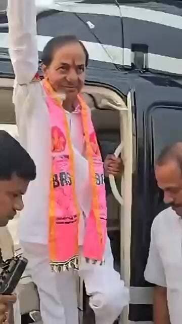జగిత్యాలకు చేరుకున్న కేసీఆర్