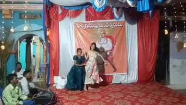 గుంతకల్లు: గుత్తిలోని విశ్వ గురువు బసవేశ్వర ఆలయం వద్ద సాంస్కృతిక కార్యక్రమాలు, డాన్సులతో ఇరగదీసిన చిన్నారులు