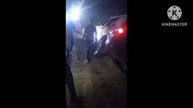 महरौनी: कुजान घाट के पास बारातियों से भरी तेज रफ्तार कार अनियंत्रित होकर नदी में गिरी, दूल्हे की हालत गंभीर