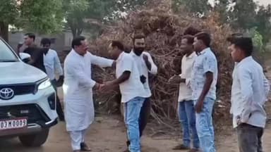 କଣ୍ଟାବାଞ୍ଜି: ବାଲିଖମାରରେ ଅଷ୍ଟ ପ୍ରହରୀ ନାମଯଜ୍ଞରେ ବିଧାୟକଙ୍କ ଯୋଗଦାନ