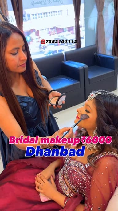 Bridal makeup just starting from ₹6000
📍Pearls salon
First floor nilanchal colony saraidhella Dhanbad
☎️8757579933/7352...