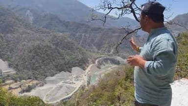 यमुनोत्री-विकासनगर-देहरादून मार्ग पर इतना विशाल भंडारण!वैध कैसे हो सकता है?
#जयपहाड़जयपहाड़ी
#उक्रांद