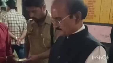 धौरहरा: खमरिया सामुदायिक स्वास्थ्य केंद्र में डॉक्टर ना मिलने पर एक मरीज की हुई मौत, मामले पर भड़के विधायक