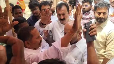 పిఠాపురంలో ఉద్రిక్తత, తెలుగుదేశం -జనసేన వర్గీయుల తోపులాట