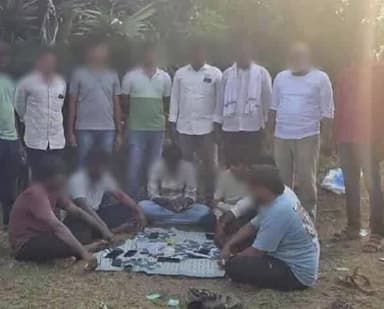 మాగాణి తోటలో పేకాట శిబిరం పై దాడి చేసిన పోలీసులు