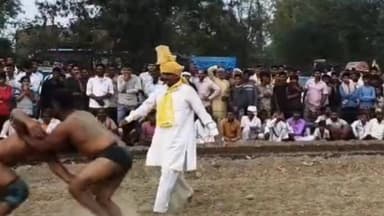 महावन: गांव सिहोरा में गूंजा दंगल का जोश, पहलवानों ने दिखाया दमखम