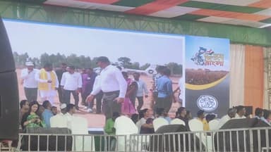 LIVE - আসন্ন বিধানসভা নির্বাচনকে সামনে রেখে ঝাড়গ্রাম জেলার ঝাড়গ্রাম বিধানসভার তৃণমূল প্রার্থী মঙ্গল সরেনের সমর্থনে লাল...