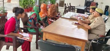 दिनांक 21.04.2026 को जनपद गाजीपुर के #थाना_खानपुर की मिशन शक्ति टीम द्वारा #मिशन_शक्ति_फेज_5 (द्वितीय चरण)के तहत महिलाओ...