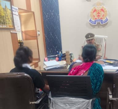 आज दिनांक 21.04.2026 को जनपद के समस्त थानों द्वारा प्रतिदिन की भांति #जनसुनवाई करते हुए, शिकायतकर्ताओं की समस्याओं को सु...