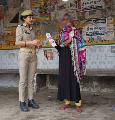SSP श्री संजय कुमार वर्मा के निर्देशन में एण्टी रोमियों पुलिस टीमों द्वारा #MissionShakti5 (द्वितीय चरण) के अन्तर्गत महि...