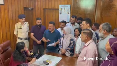 नाहन: शिलान्यास पट्टिका तोड़ने पर कांग्रेसी हुए बिफर, कार्रवाई की की मांग