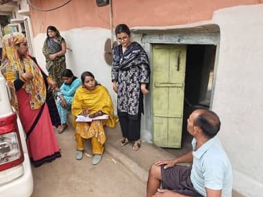 ग्राम मोहिनी में रूकवाया गया बाल विवाह
1098 एवं 112 नम्बरो में दें बाल विवाह की सूचना
कलेक्टर डॉ. केदार सिंह द्वारा शह...