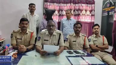 మంచిర్యాల: 200 రూపాయలు అడిగితే ఇవ్వనందుకు ఇనుప రడ్డు తో కొట్టినా వ్యక్తిని అరెస్టు చేసినట్లు తెలిపిన మంచిర్యాల ఏసిపి