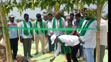 మంథని: శ్రీరాం నగర్ గంగాపురి శ్రీపాదకాలనీ అంగుళూరు ప్రాంతాల్లో వరి కొనుగోలు కేంద్రాల ప్రారంభం