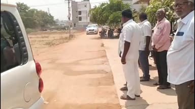 డోన్ లో వైసీపీ కుటుంబాలను పరామర్శించిన మాజీ మంత్రి బుగ్గన