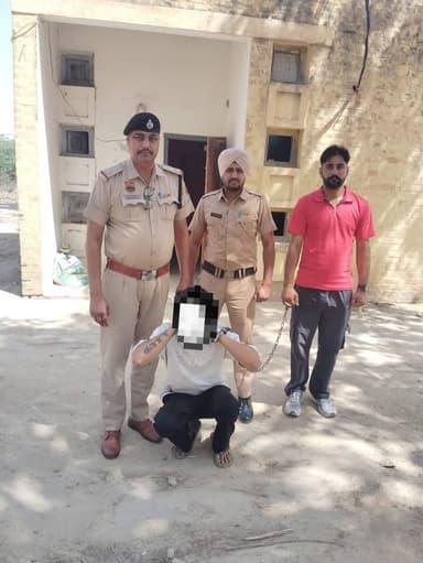 बड़ागुढा थाना पुलिस ने हत्या का प्रयास करने के मामले में वांछित आरोपी को जेल से प्रोडक्शन वांरट पर लिया, पंजाब मे अवैध ह...