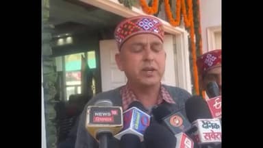 कुल्लू: चौहार घाटी के जुगत राम ठाकुर को वेद राम राष्ट्रीय पुरस्कार से कुल्लू जिला में किया गया सम्मानित