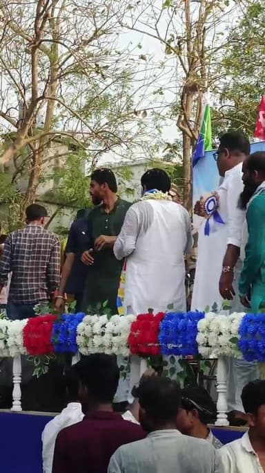 চাপড়ার বাম সমর্থিত ISF প্রার্থী জাকির হোসেন মণ্ডলের সমর্থনে নওশাদ সিদ্দিকীর জনসভা, চাপড়া ভিলেজ হল ময়দান থেকে সরাসরি স...