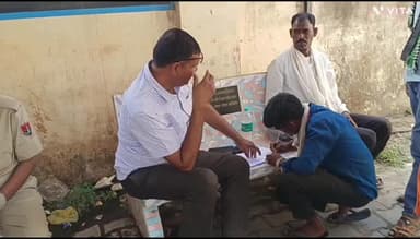 कुशलगढ़: जाड़ी कजरा गांव में अज्ञात कारणों से किशोरी ने फांसी लगाई, उपचार के दौरान हुई मौत, शव का पीएम कर सौंपा गया